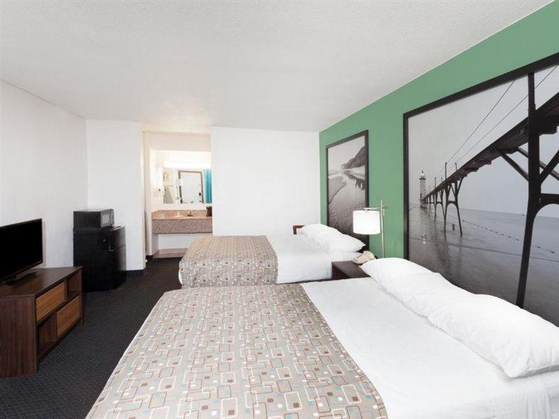 Super 8 By Wyndham Stevensville St Joseph Exterior foto